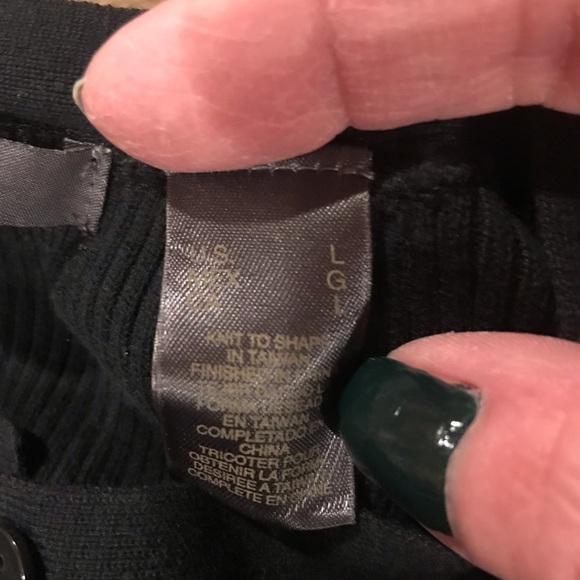 ▪️VINTAGE LIZ CLAIBORNE Button Sweater - Picture 4 of 8